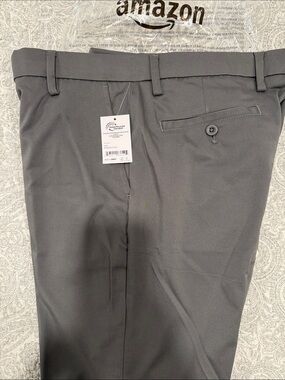 Amazon Essentials Men's Dress Pants in Charcoal